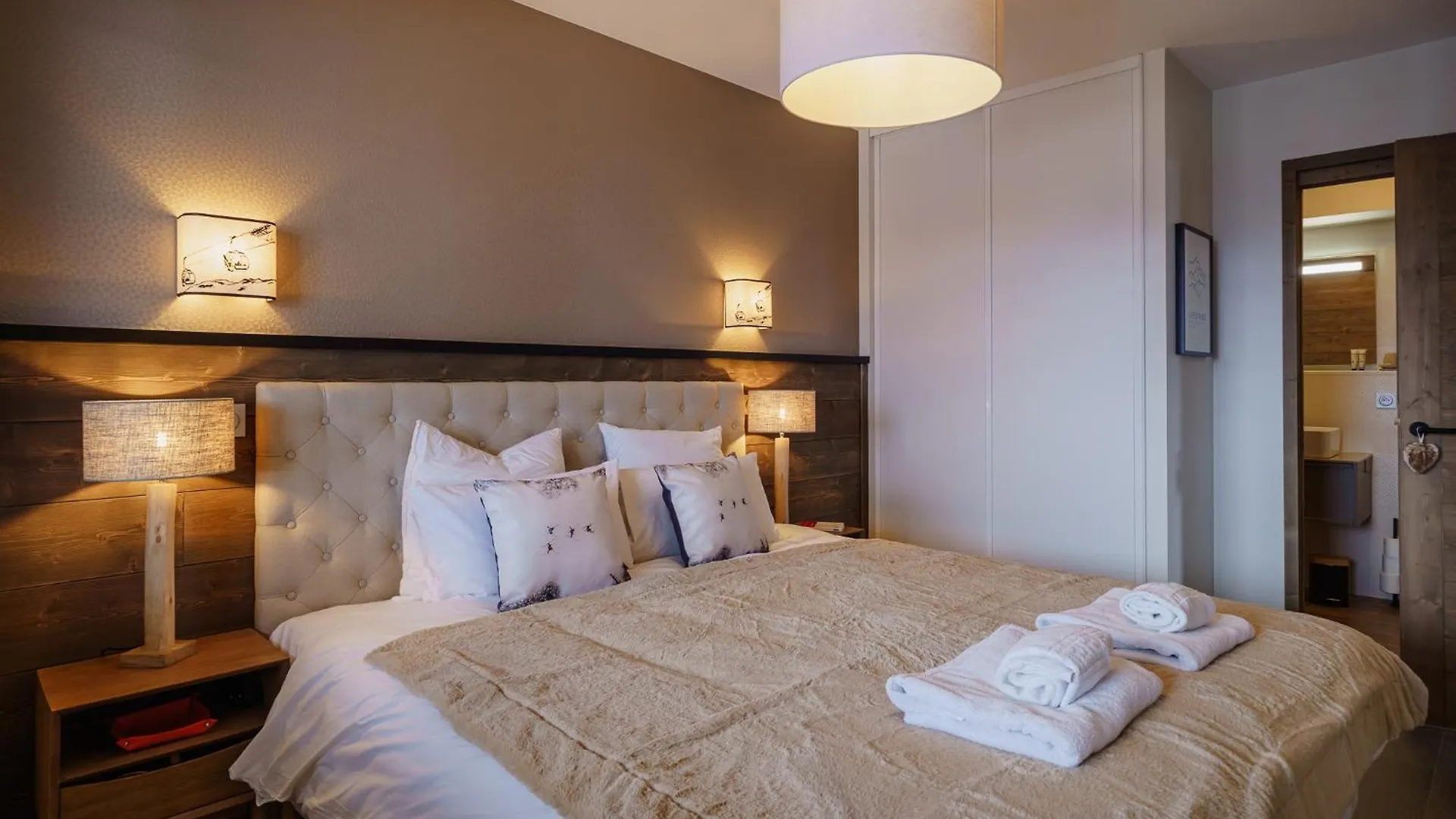 Apartament Fermes De L'Alpe Chez Robin- Flambant Neuf Et Magnifique 4 Chambres Plein Sud Alpe d'Huez